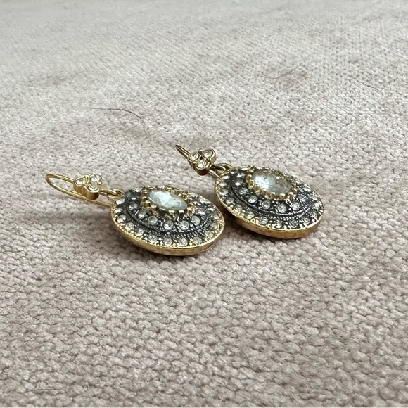Stella and Dot Pewter & Gold Tone Drop Earrings with plenty of bling VGUC - Picture 5 of 6
